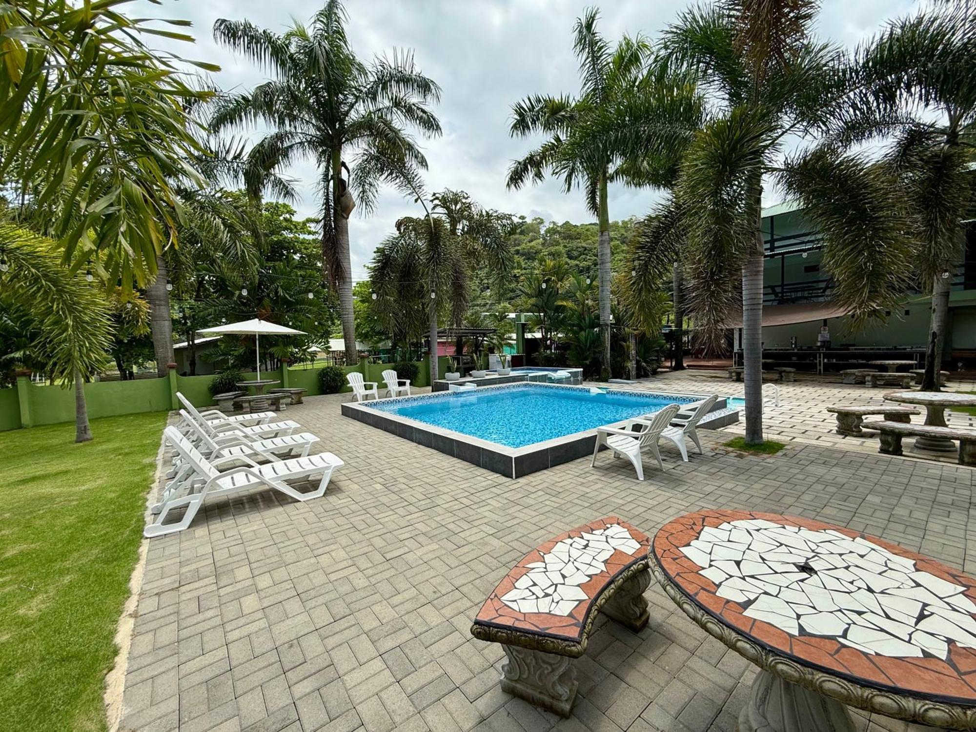 Brisa Del Mar Hotel cápsula